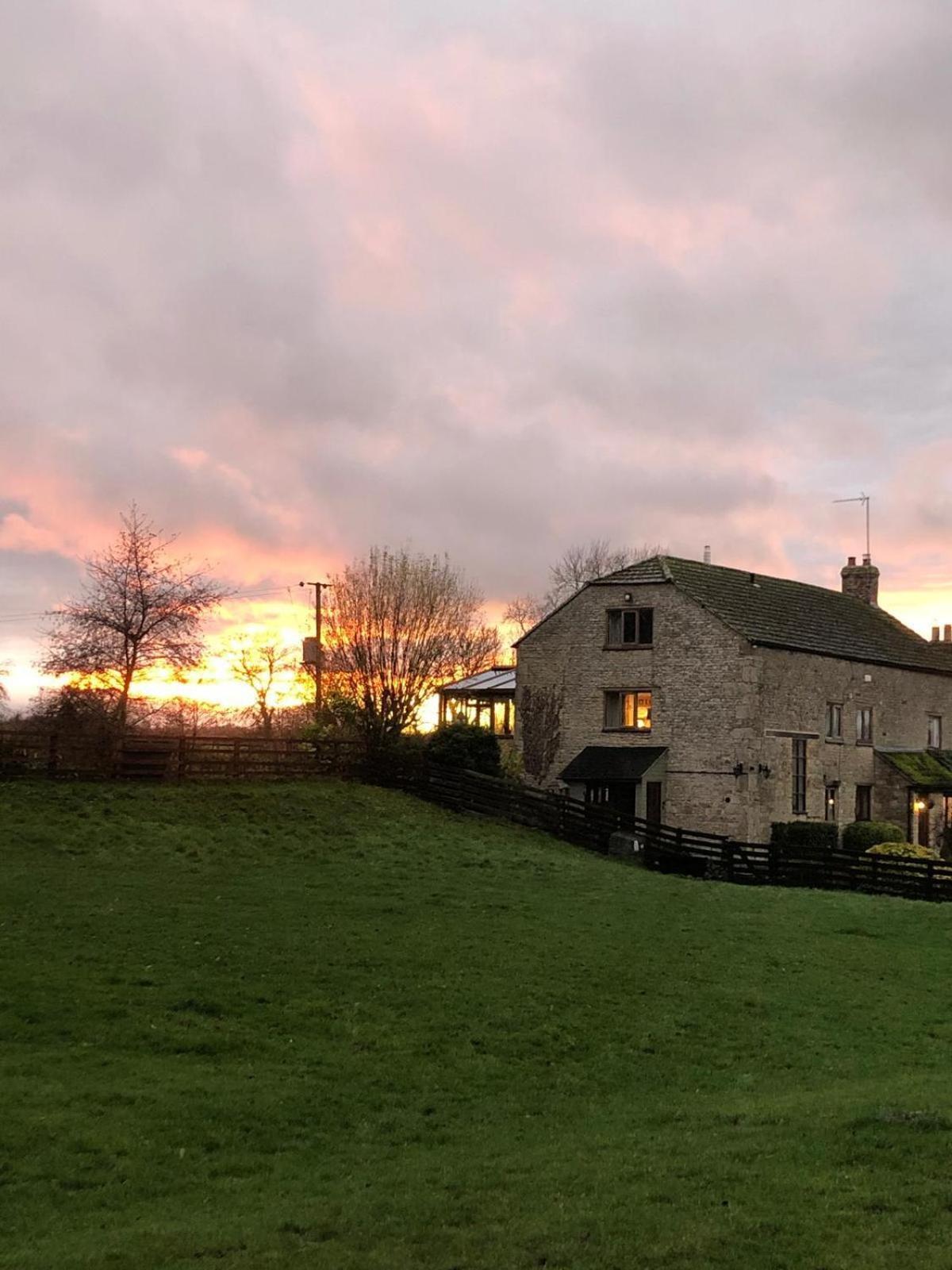 Astwell Mill Bed & Breakfast Helmdon Екстериор снимка